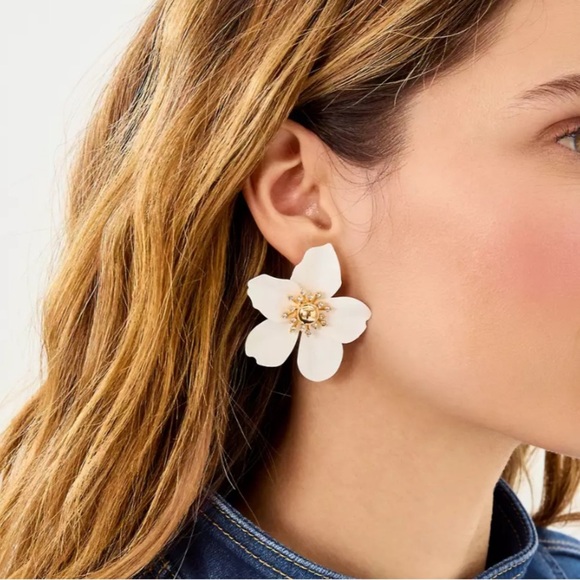 Lilly Pulitzer White Oversized Orchid Floral Earrings with Gold Accents new - Picture 6 of 6